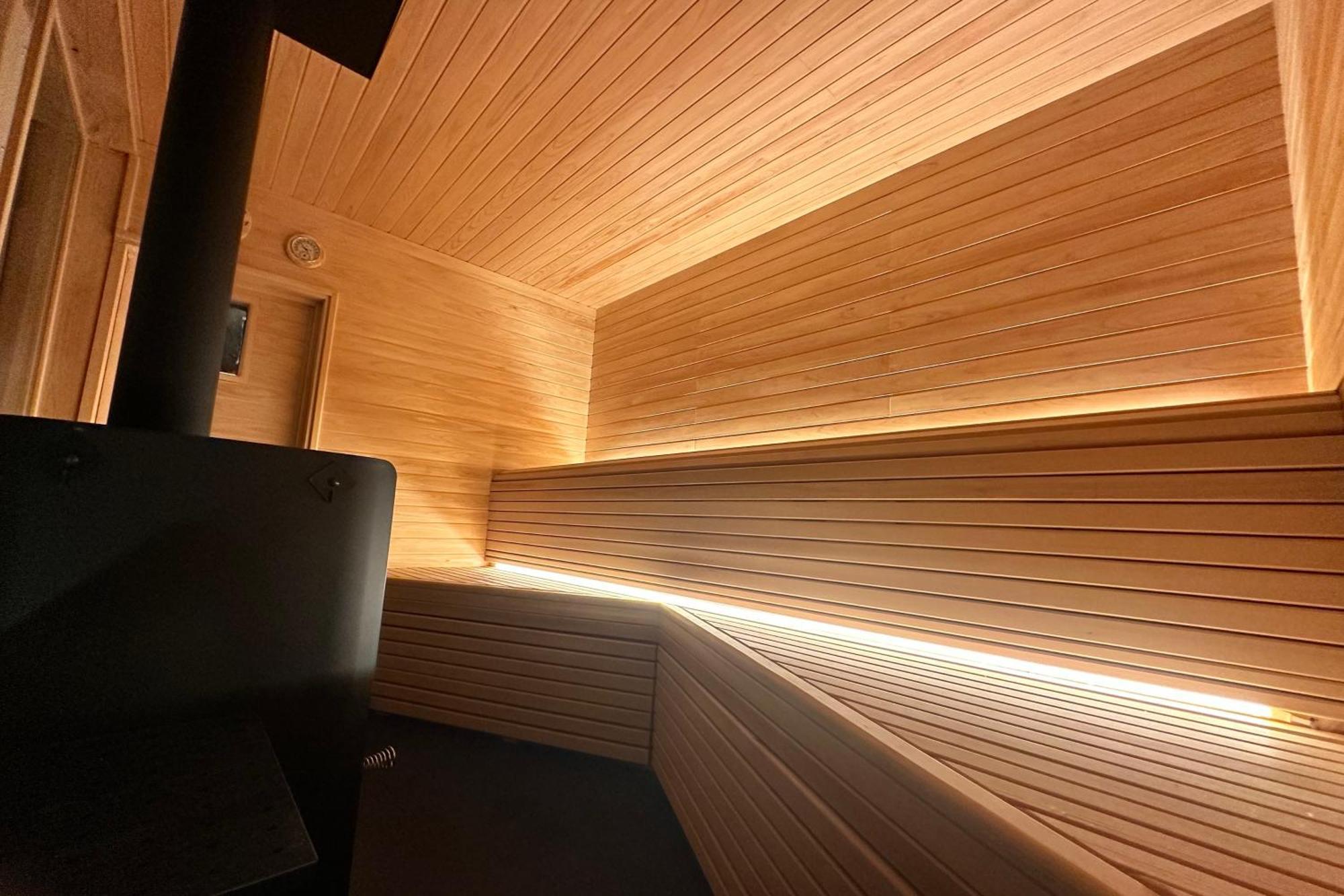 サウナとドッグラン付きのアンティーク古民家宿 Akiya Cornerstone Awaji Dış mekan fotoğraf