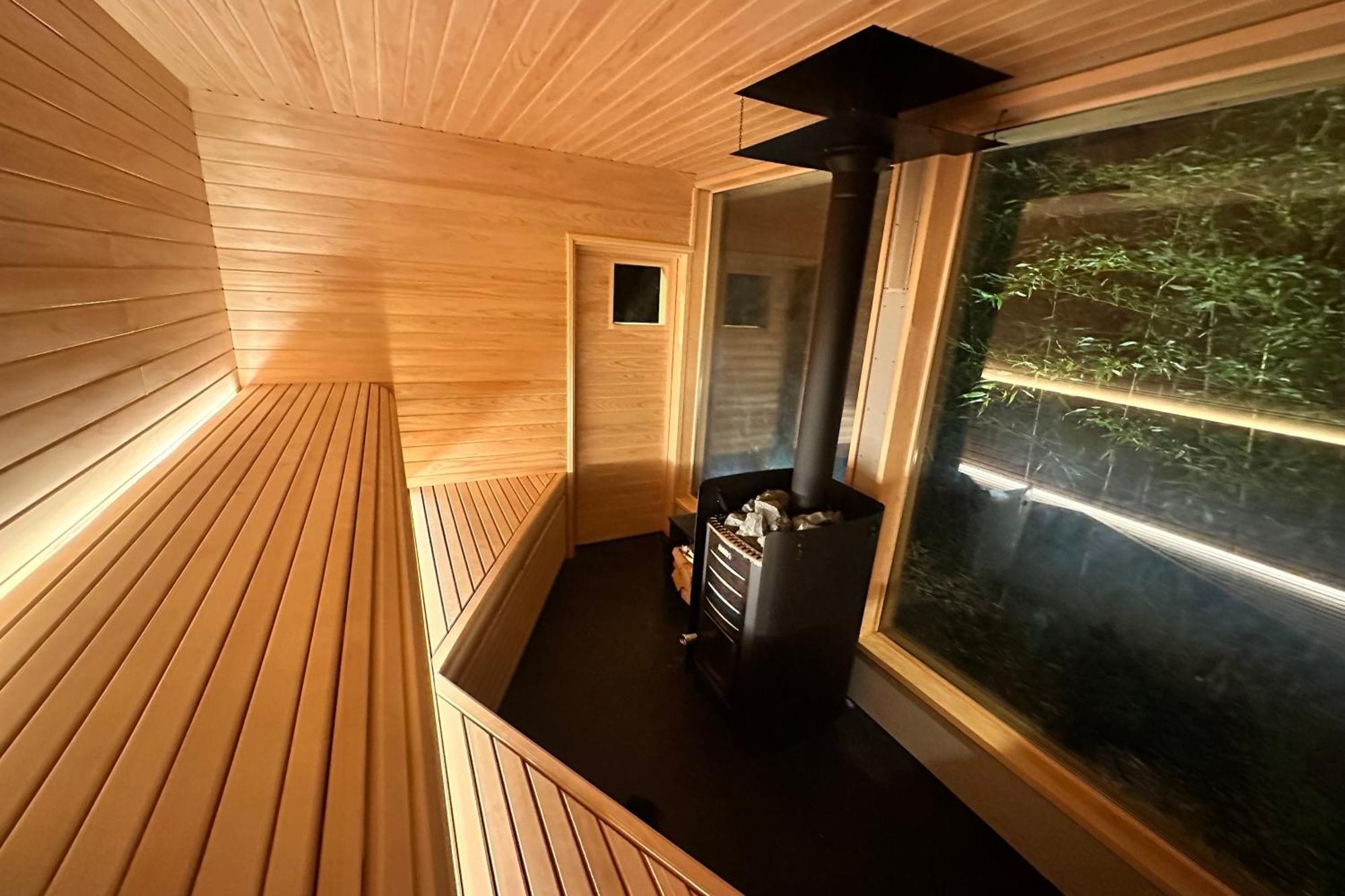 サウナとドッグラン付きのアンティーク古民家宿 Akiya Cornerstone Awaji Dış mekan fotoğraf