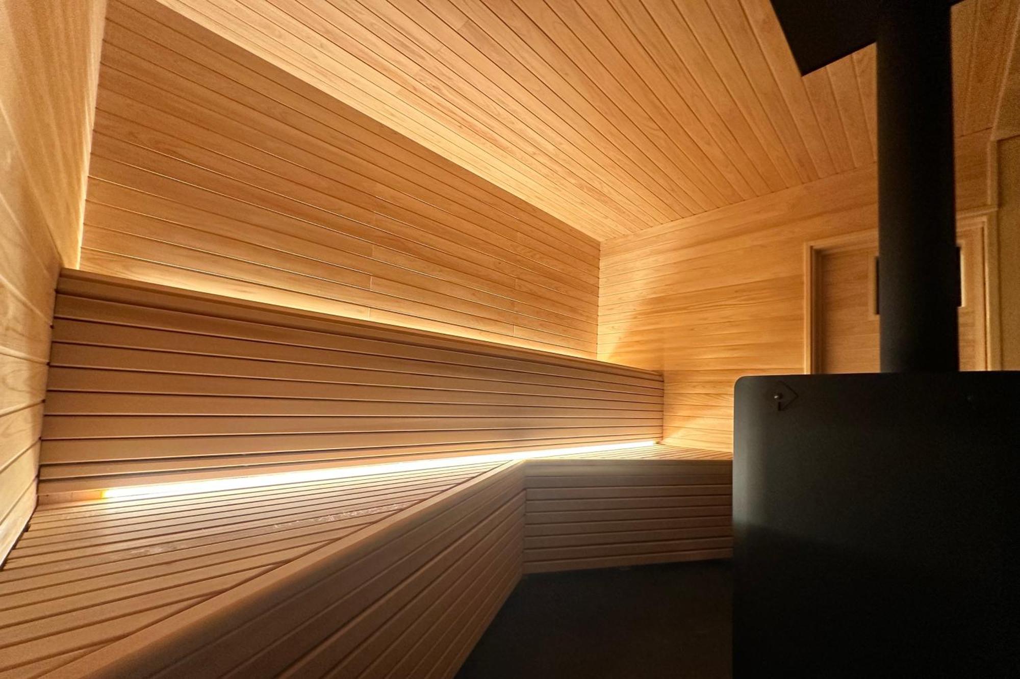 サウナとドッグラン付きのアンティーク古民家宿 Akiya Cornerstone Awaji Dış mekan fotoğraf